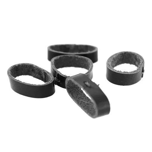 Imagen de Trabilla negra para correas de piel de 10 mm